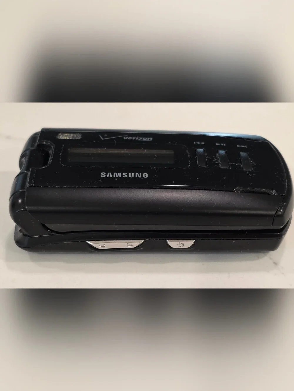 Vintage Samsung SCH-A930 Flip Phone